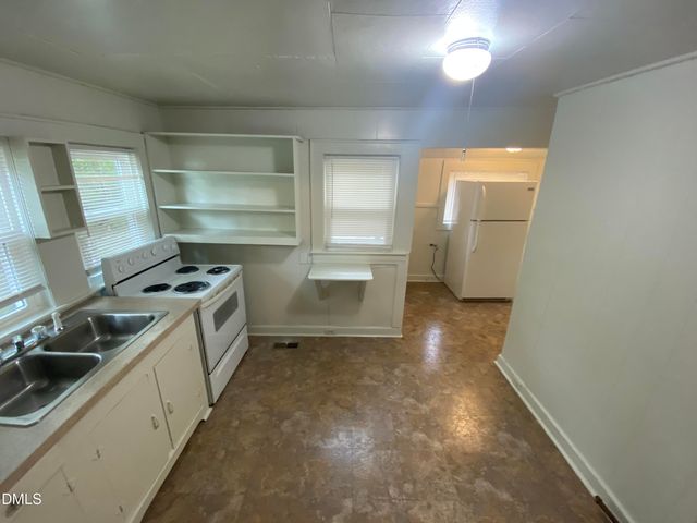 813 W Knox Street, Durham, NC 27701