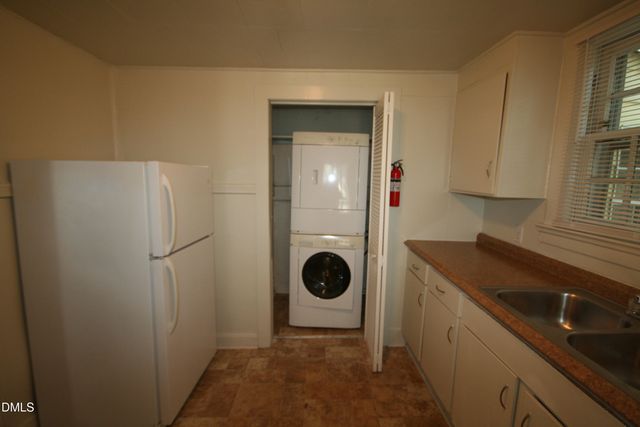 813 W Knox Street, Durham, NC 27701