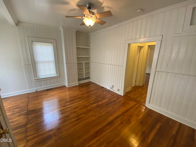 813 W Knox Street, Durham, NC 27701