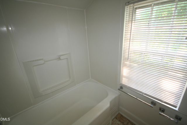 813 W Knox Street, Durham, NC 27701