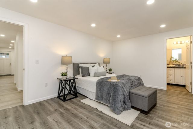 15209 25th Avenue E, Tacoma, WA 98445