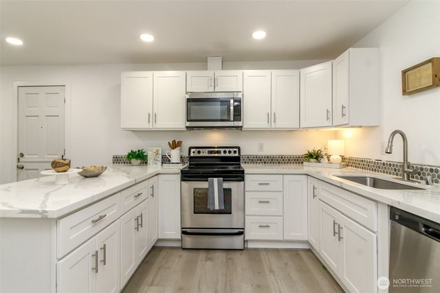 15209 25th Avenue E, Tacoma, WA 98445