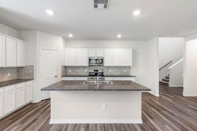 28068 Dove Chase Drive, Spring, TX 77386