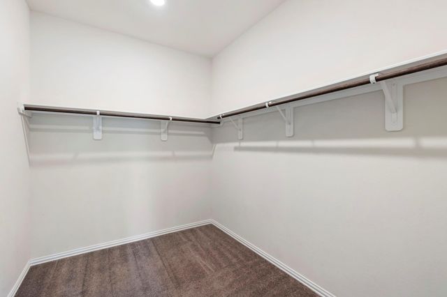 28068 Dove Chase Drive, Spring, TX 77386