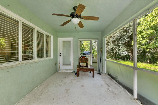 3331 SW Espanola Street, Port St Lucie, FL 34953