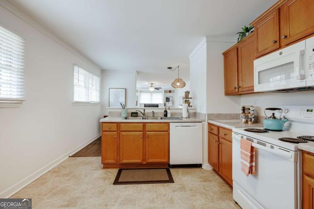 578 Woodland Hills Drive, Athens, GA 30606