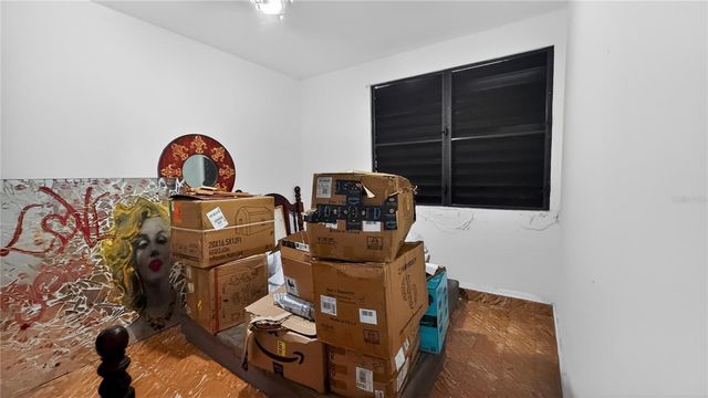 162 LA PLACITA DE SANTURCE, CALLE DOS HERMANOS 7, San Juan, PR 00907