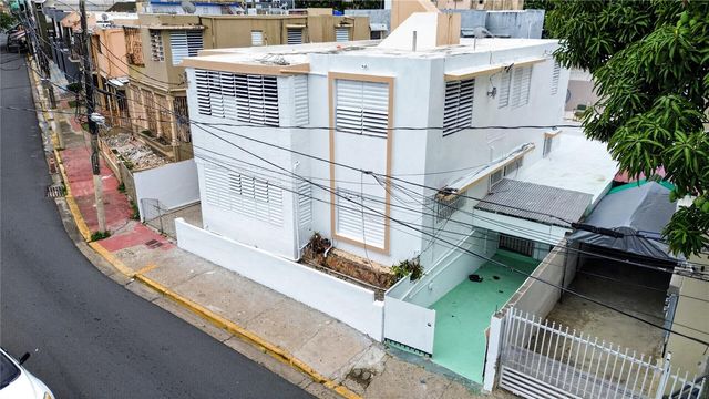 162 LA PLACITA DE SANTURCE, CALLE DOS HERMANOS 7, San Juan, PR 00907