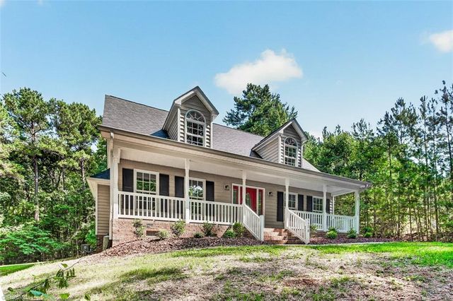 5578 Woodstream Road, Randleman, NC 27317