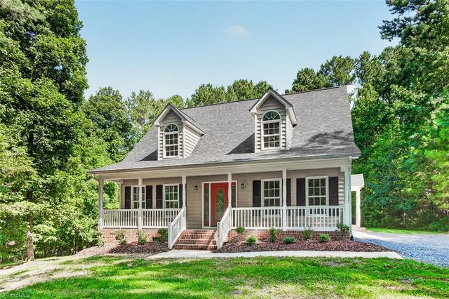 5578 Woodstream Road, Randleman, NC 27317