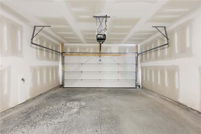 5333 Frontier Court, Flowery Branch, GA 30542