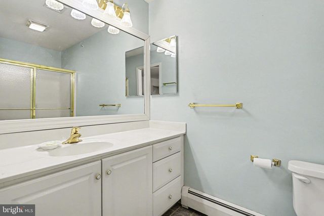 1827 MEADOW RIDGE DR, Hummelstown, PA 17036