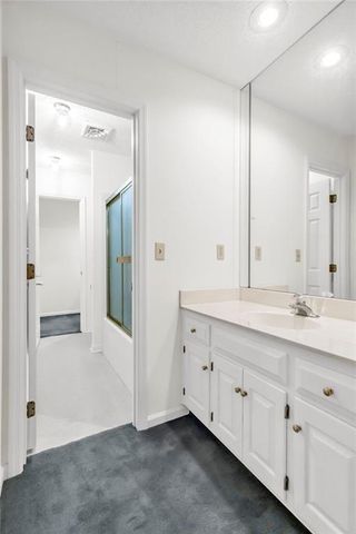 510 Opera House Lane, Odessa, MO 64076