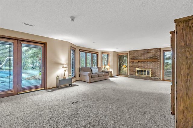 510 Opera House Lane, Odessa, MO 64076