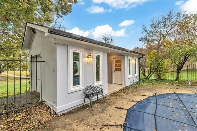 510 Opera House Lane, Odessa, MO 64076