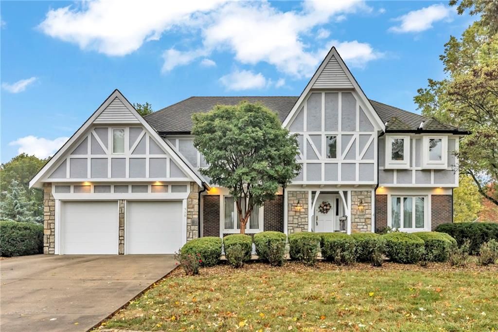 510 Opera House Lane, Odessa, MO 64076