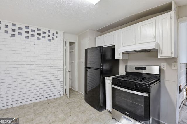 4752 Manse Drive, Forest Park, GA 30297