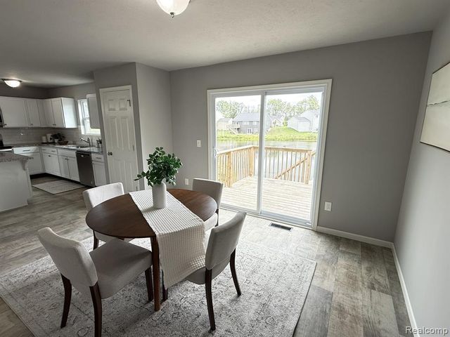 10880 Constant Drive, Allendale, MI 49401