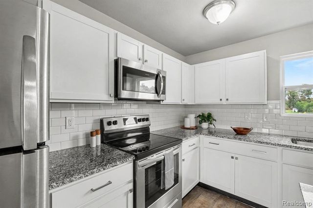 10880 Constant Drive, Allendale, MI 49401