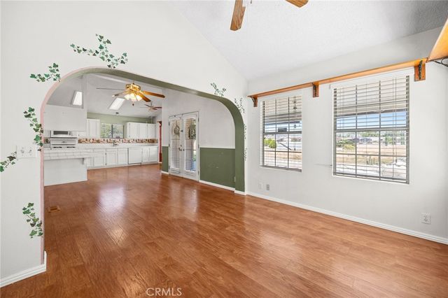 2892 Peach Tree, Hemet, CA 92545