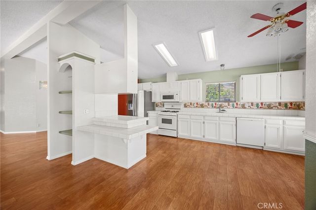 2892 Peach Tree, Hemet, CA 92545