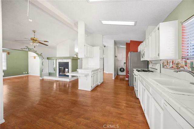 2892 Peach Tree, Hemet, CA 92545