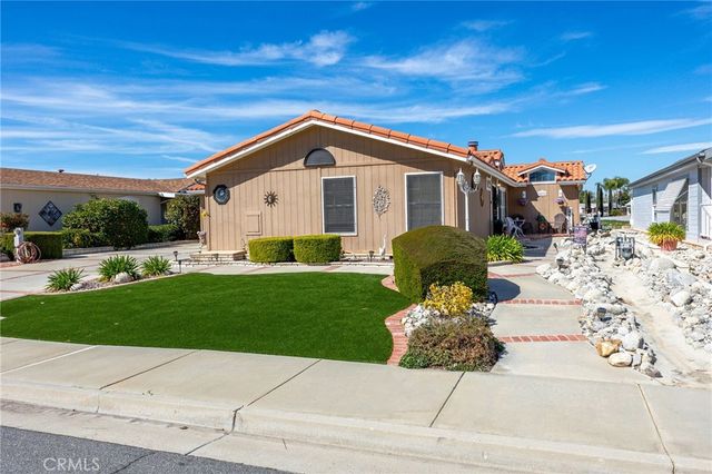 2892 Peach Tree, Hemet, CA 92545