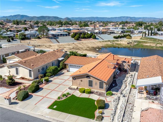 2892 Peach Tree, Hemet, CA 92545