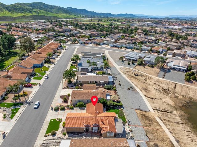 2892 Peach Tree, Hemet, CA 92545