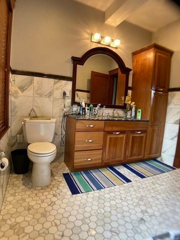 6 Highland Ave 1, Arlington, MA 02476