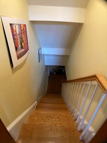 6 Highland Ave 1, Arlington, MA 02476
