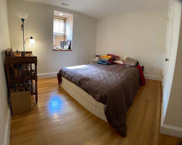 6 Highland Ave 1, Arlington, MA 02476