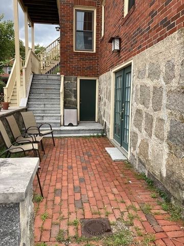 6 Highland Ave 1, Arlington, MA 02476
