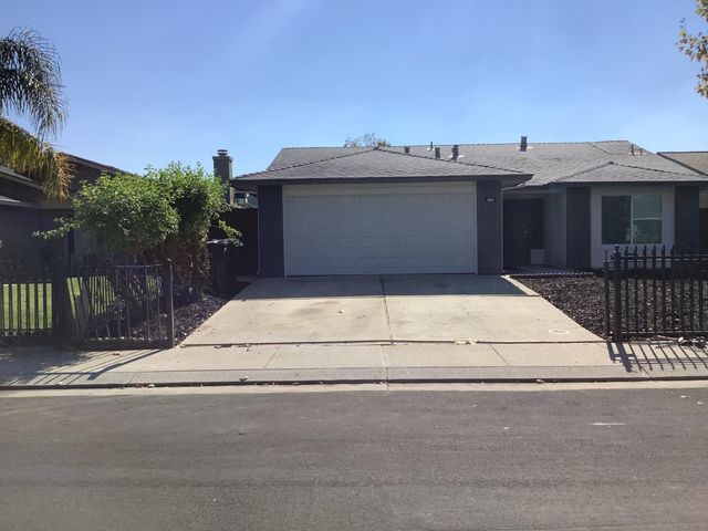 1413 Laguna Cir, Stockton, CA 95206