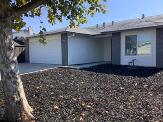 1413 Laguna Cir, Stockton, CA 95206