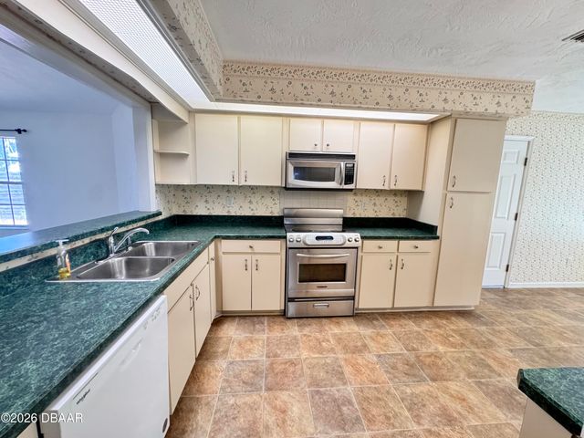 3220 Vail View Drive, Port Orange, FL 32128