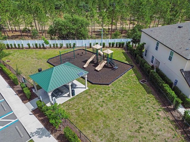 1730 WYNFORD CIRCLE, Tavares, FL 32778