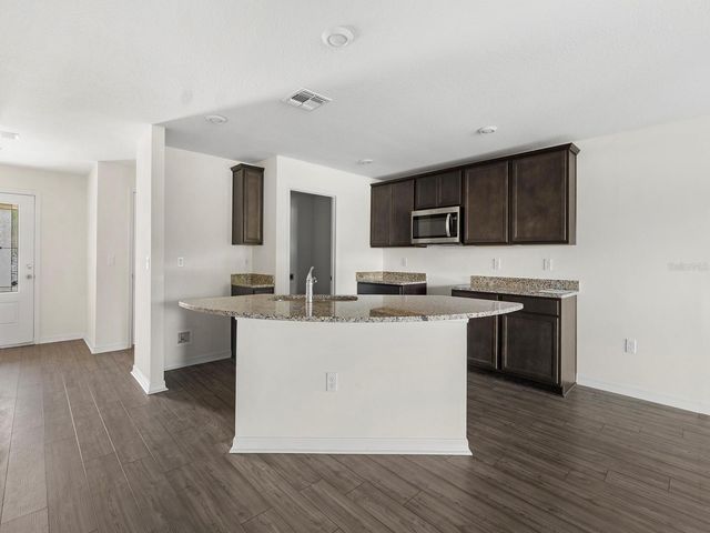 1730 WYNFORD CIRCLE, Tavares, FL 32778