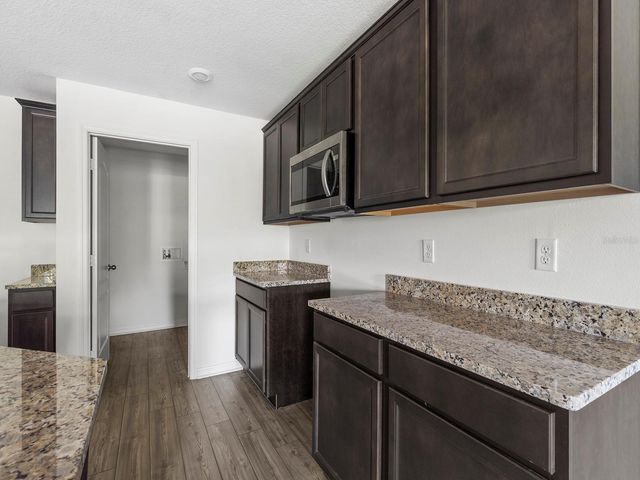 1730 WYNFORD CIRCLE, Tavares, FL 32778