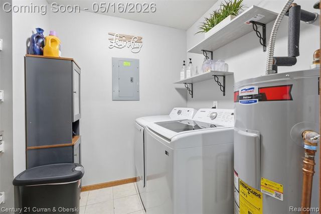 1405 Harbour Boulevard 151, Trenton, MI 48183