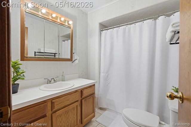 1405 Harbour Boulevard 151, Trenton, MI 48183