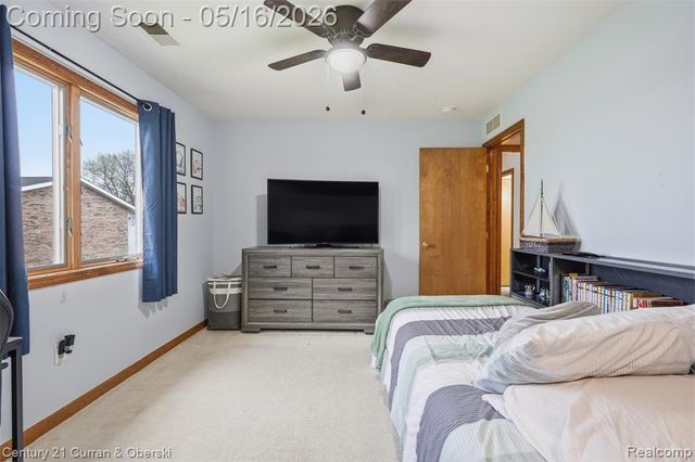 1405 Harbour Boulevard 151, Trenton, MI 48183