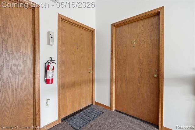 1405 Harbour Boulevard 151, Trenton, MI 48183