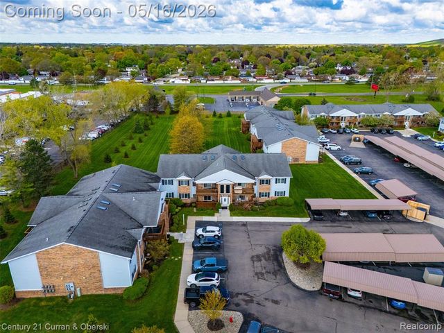 1405 Harbour Boulevard 151, Trenton, MI 48183