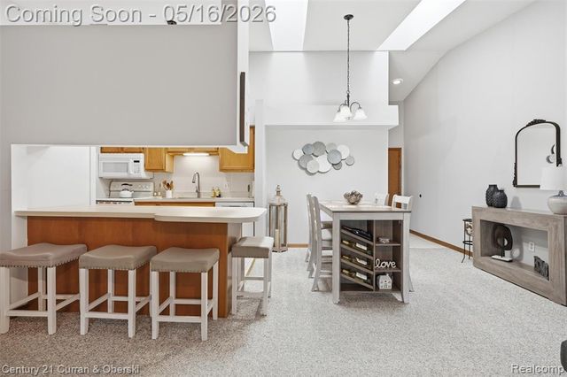 1405 Harbour Boulevard 151, Trenton, MI 48183