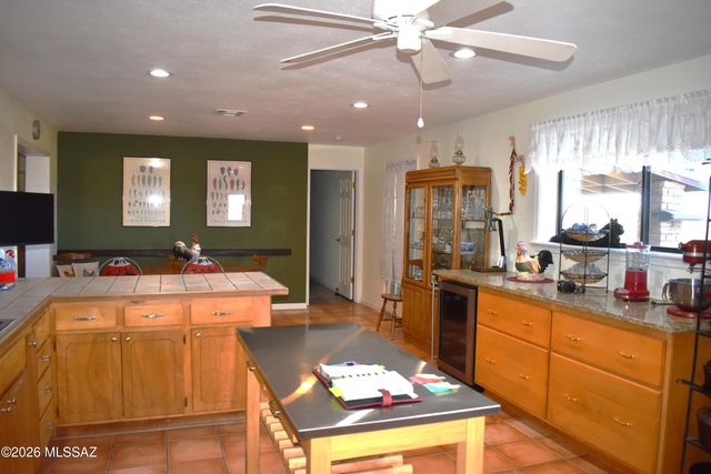 3760 W Valley View Lane, Willcox, AZ 85643