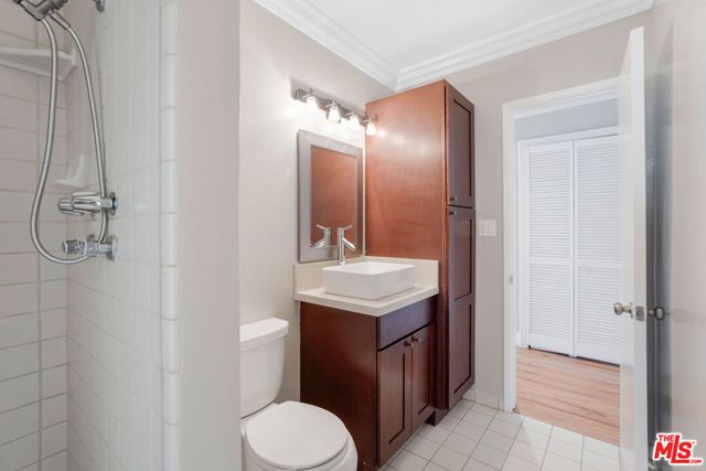 248 S Doheny Drive 6, Beverly Hills, CA 90211