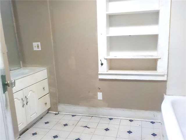 101 West Academy Street, Albion, NY 14411