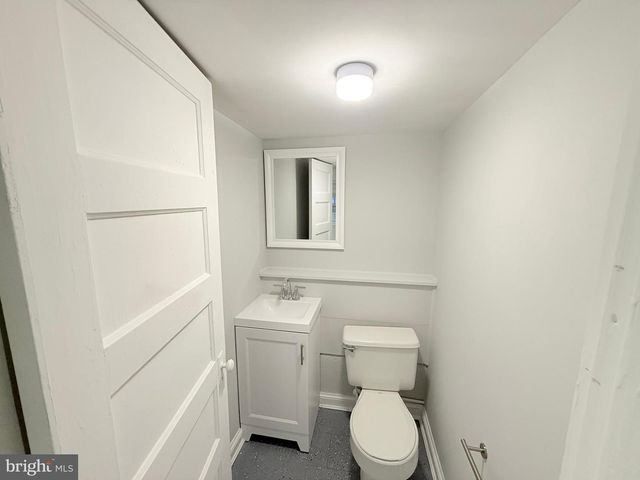 2637 N GREENBRIER ST, Arlington, VA 22207