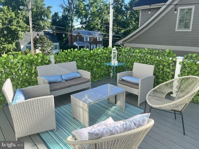 2637 N GREENBRIER ST, Arlington, VA 22207
